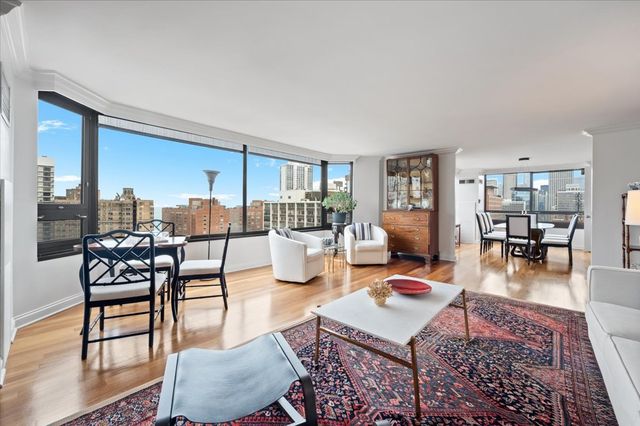 1410 N State Parkway 23B, Chicago, IL 60610