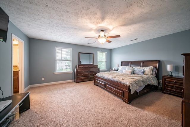 37 Oakwood Drive, Phenix City, AL 36870