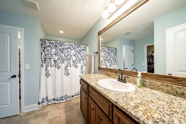 37 Oakwood Drive, Phenix City, AL 36870