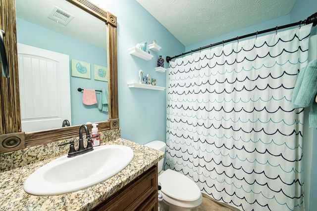 37 Oakwood Drive, Phenix City, AL 36870