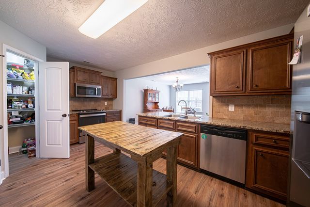 37 Oakwood Drive, Phenix City, AL 36870