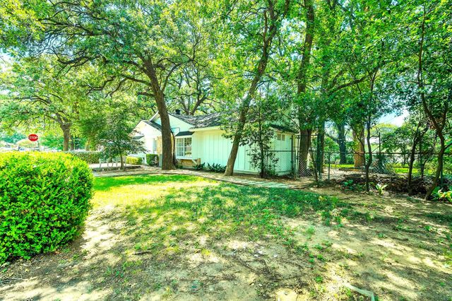 721 Foults Drive, Irving, TX 75061