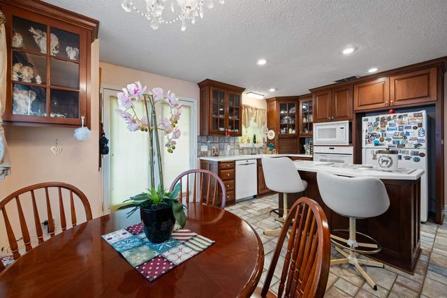 997 Sycamore St., Overton, TX 75662