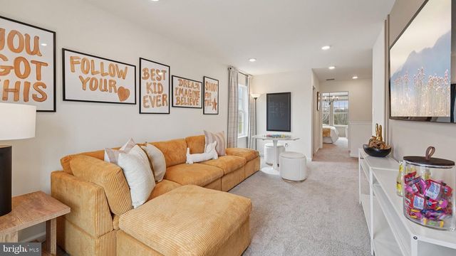 537 TROLLEY LANE, Sellersville, PA 18960