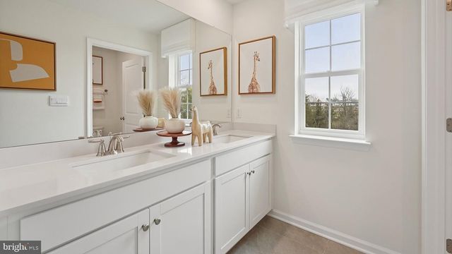 537 TROLLEY LANE, Sellersville, PA 18960