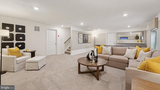 537 TROLLEY LANE, Sellersville, PA 18960