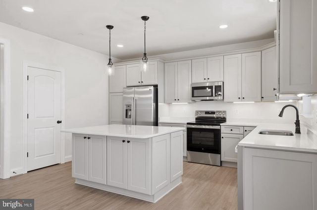 106 POTOMAC CT, Prince Frederick, MD 20678