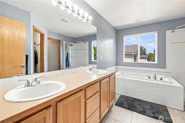 14300 SE 282nd Street, Kent, WA 98042
