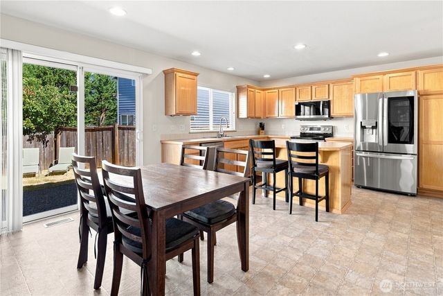 14300 SE 282nd Street, Kent, WA 98042