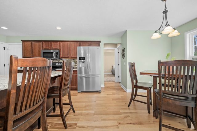 1433 Round Rock Dr, Murfreesboro, TN 37128