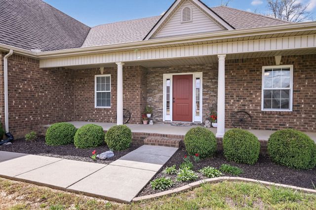 1433 Round Rock Dr, Murfreesboro, TN 37128