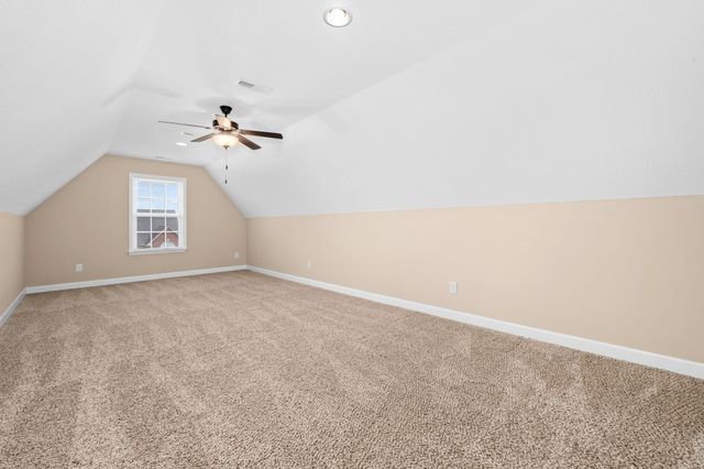 1433 Round Rock Dr, Murfreesboro, TN 37128