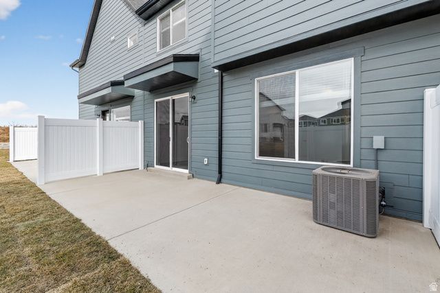 2718 W 2735 N, Plain City, UT 84404