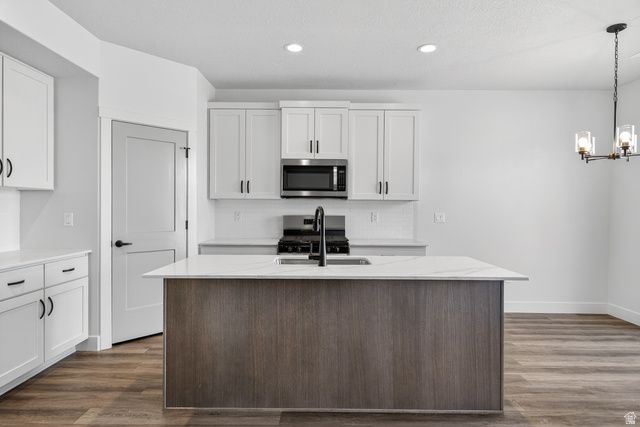 2718 W 2735 N, Plain City, UT 84404