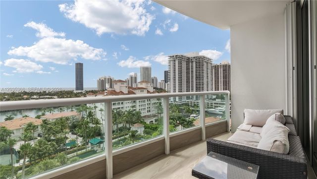 19955 NE 38th Ct 1205, Aventura, FL 33180