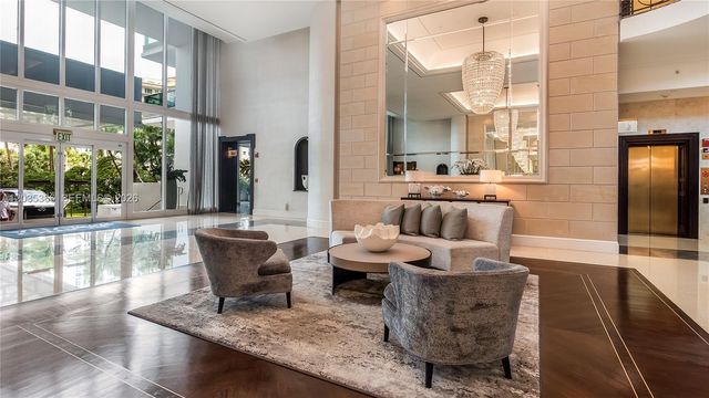 19955 NE 38th Ct 1205, Aventura, FL 33180