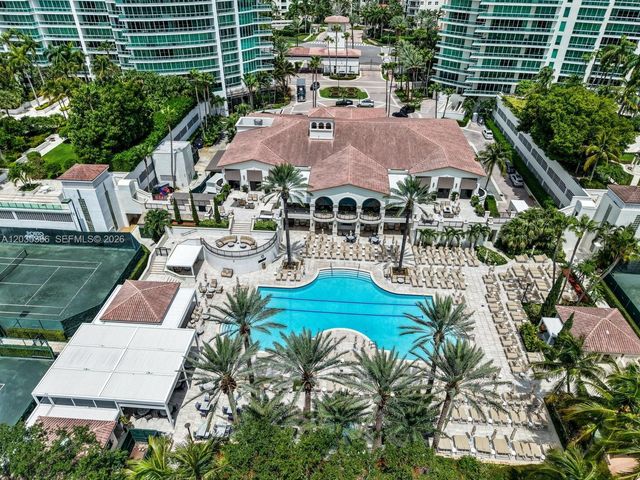 19955 NE 38th Ct 1205, Aventura, FL 33180