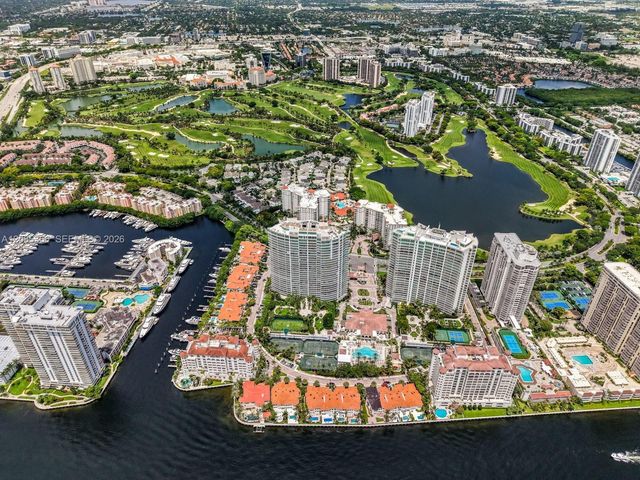 19955 NE 38th Ct 1205, Aventura, FL 33180
