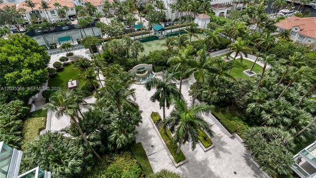 19955 NE 38th Ct 1205, Aventura, FL 33180
