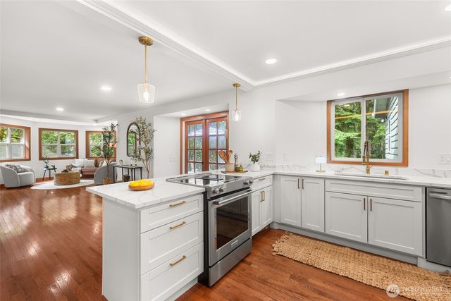 13214 SW 224th Street, Vashon, WA 98070