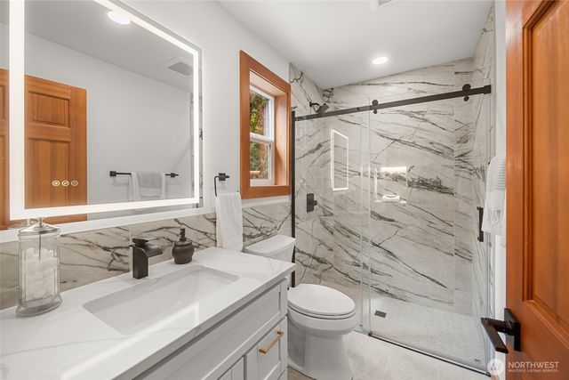 13214 SW 224th Street, Vashon, WA 98070