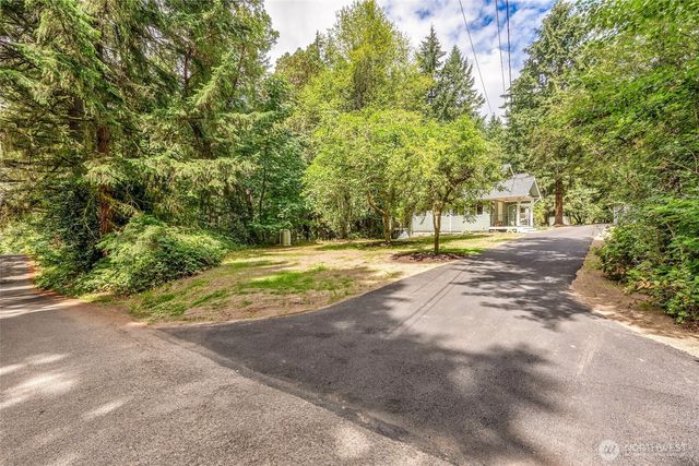 13214 SW 224th Street, Vashon, WA 98070