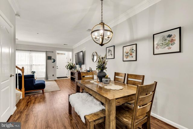 1737 KINGSGATE CT, Alexandria, VA 22302