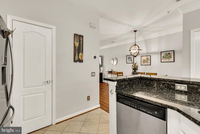 1737 KINGSGATE CT, Alexandria, VA 22302