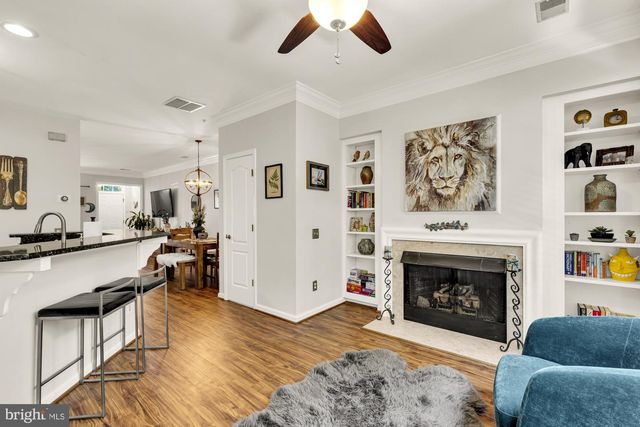 1737 KINGSGATE CT, Alexandria, VA 22302