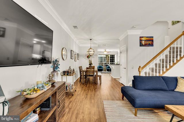 1737 KINGSGATE CT, Alexandria, VA 22302