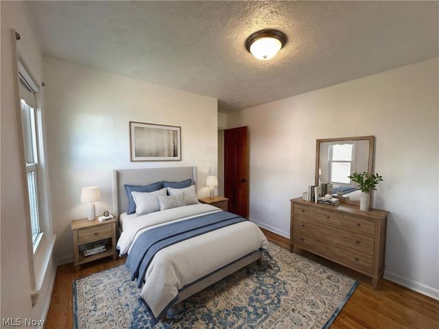 287 E 330th Street, Willowick, OH 44095