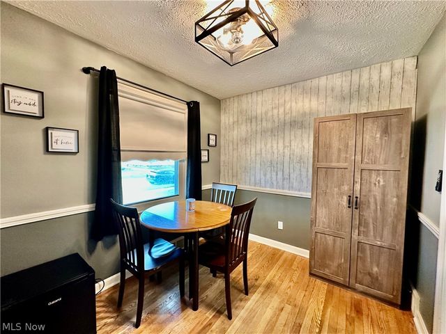 287 E 330th Street, Willowick, OH 44095