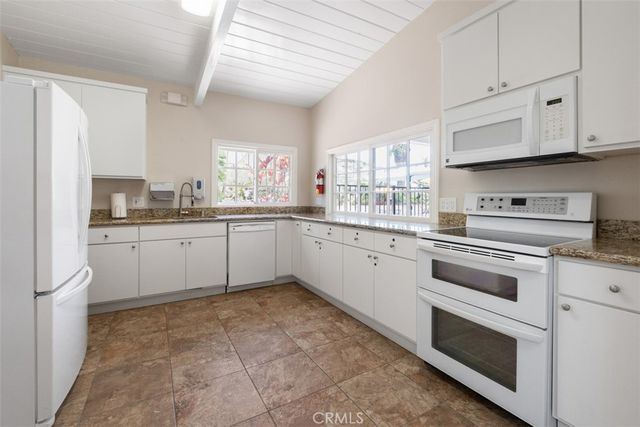 30802 Coast Hwy. M11, Laguna Beach, CA 92651