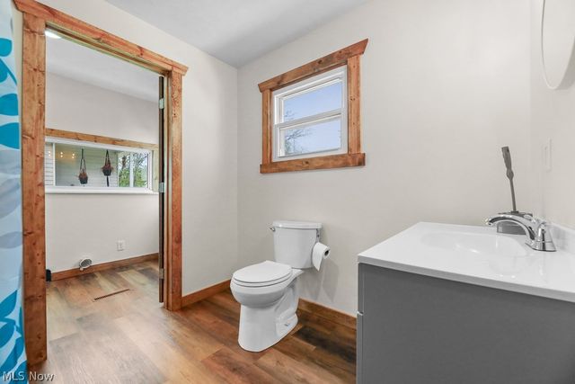 215 E Pennsylvania Avenue, Sebring, OH 44672
