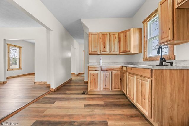 215 E Pennsylvania Avenue, Sebring, OH 44672