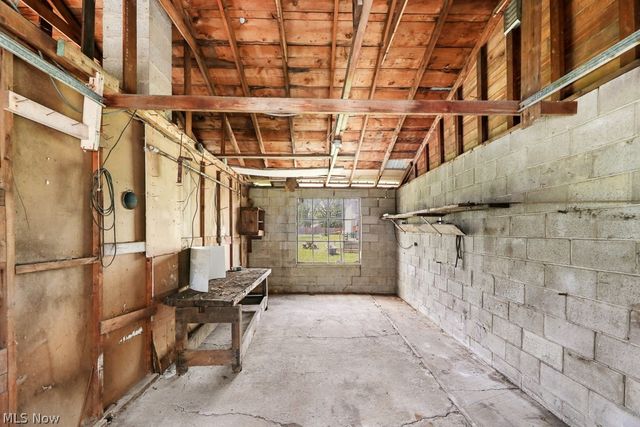 215 E Pennsylvania Avenue, Sebring, OH 44672