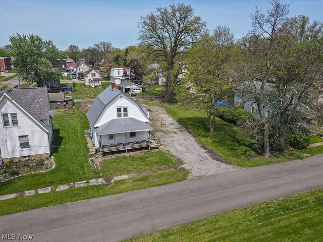 215 E Pennsylvania Avenue, Sebring, OH 44672