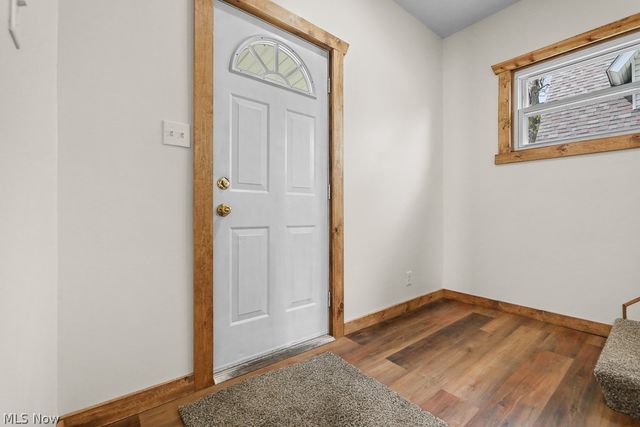215 E Pennsylvania Avenue, Sebring, OH 44672