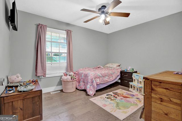 1850 Coachman Cove SW, Snellville, GA 30078