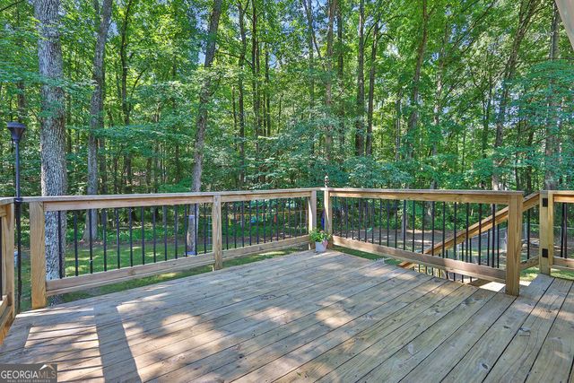 1850 Coachman Cove SW, Snellville, GA 30078
