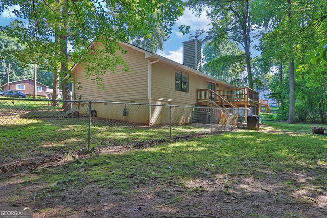 1850 Coachman Cove SW, Snellville, GA 30078