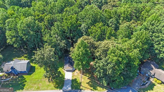 1850 Coachman Cove SW, Snellville, GA 30078