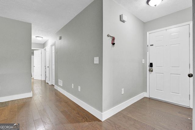 1850 Coachman Cove SW, Snellville, GA 30078