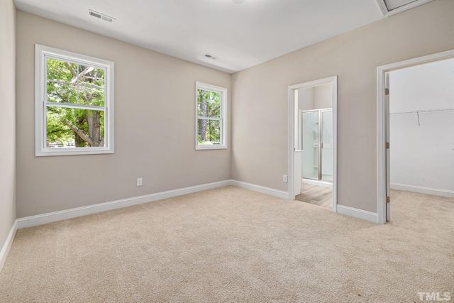 335 E Pine Avenue, Wake Forest, NC 27587