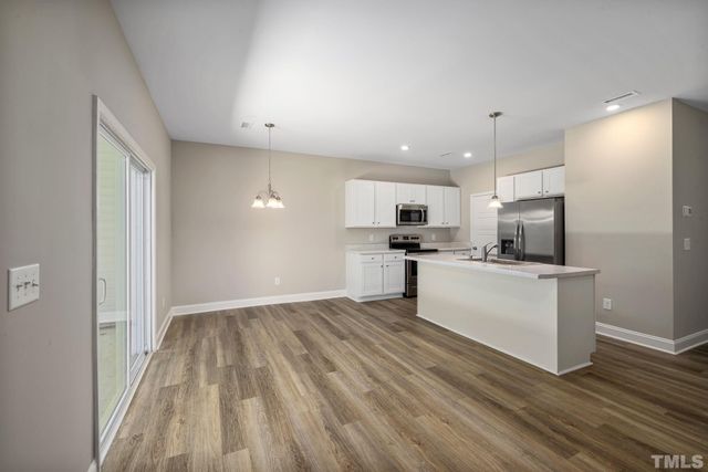 335 E Pine Avenue, Wake Forest, NC 27587