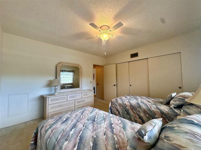 2222 AMERICUS BOULEVARD N 40, Clearwater, FL 33763