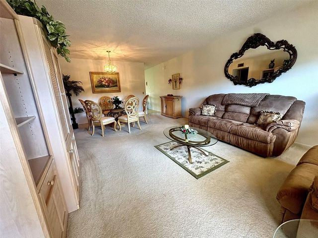 2222 AMERICUS BOULEVARD N 40, Clearwater, FL 33763