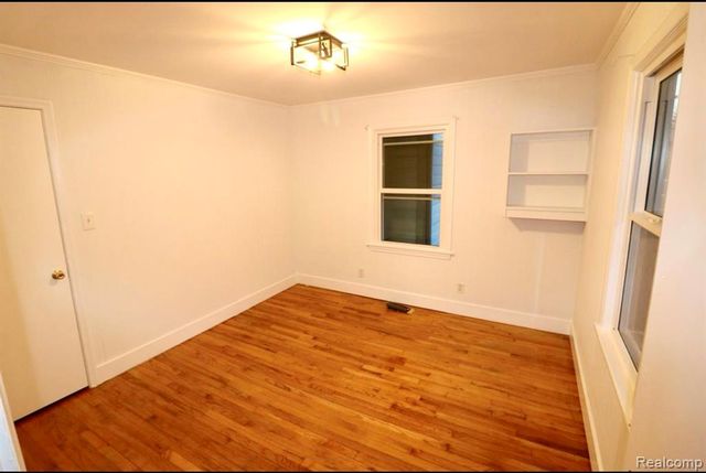 5336 Mansfield Avenue, Sterling Heights, MI 48310