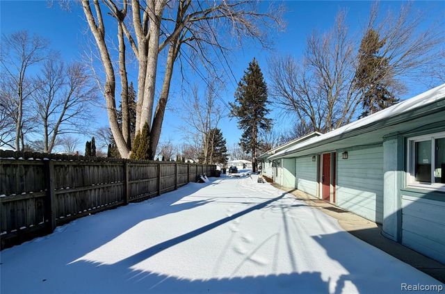 5336 Mansfield Avenue, Sterling Heights, MI 48310