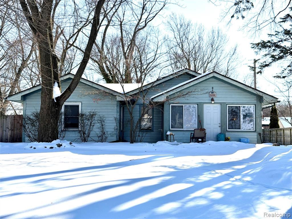 5336 Mansfield Avenue, Sterling Heights, MI 48310